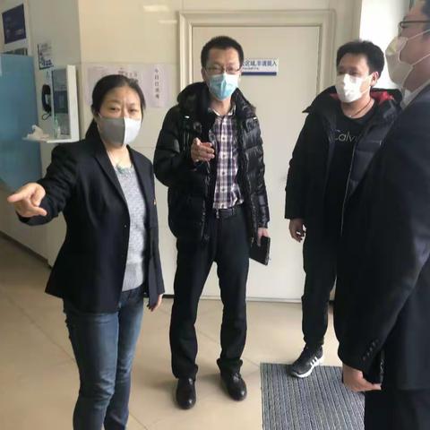 城建支行“战役玫瑰别样红”一综合管理部庆三八女神节