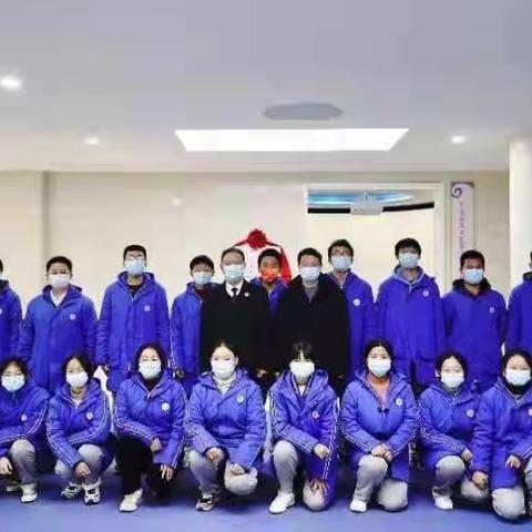 景德镇市第十六中学法治教育实践活动——走进检察院