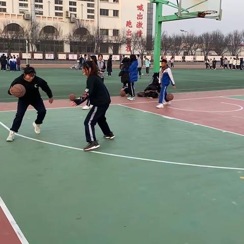 濮阳市第二高级中学篮球社团