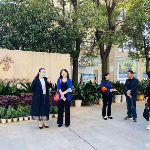 十月书香满校园，喜迎开·铁区交流团