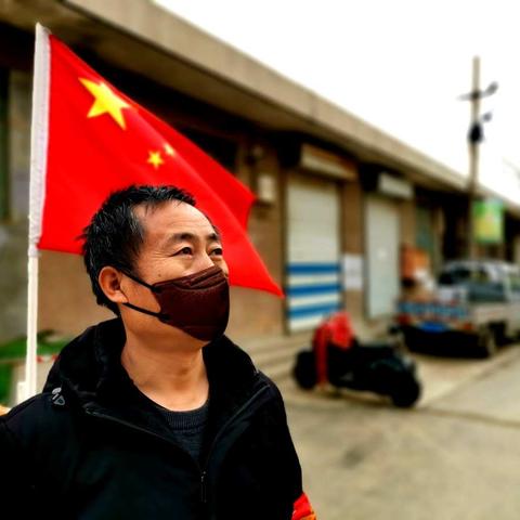 从1人到100人！一个基层党员的社区保卫战