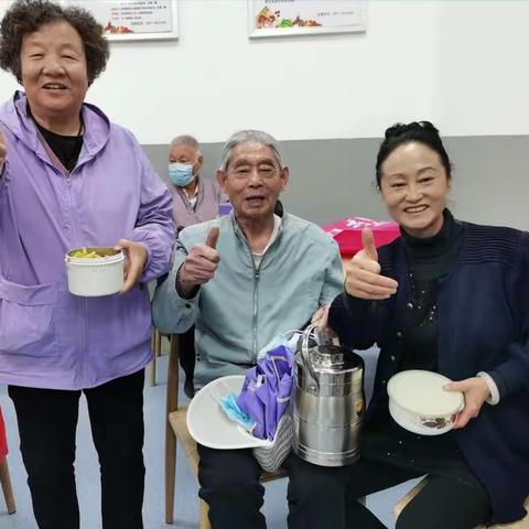 爱老幸福食堂   展现老人幸福时光