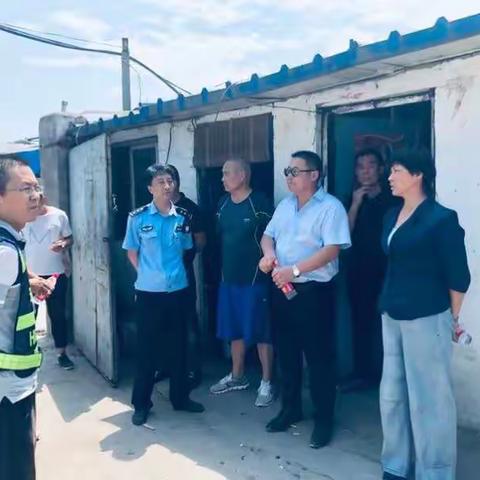 六村堡街道联合执法取缔豆腐黑作坊加工厂