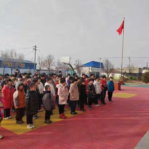 法治宣传进校园， 普法教育促成长–-独羊岗中心余底小学开展普法教育活动。