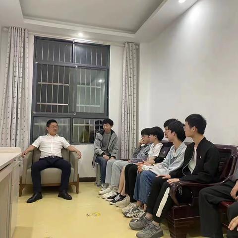 安陆工校技能高考分析座谈会