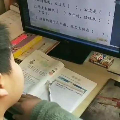 笔尾小学三年级，看看彼此熟悉的画面倾听彼此熟悉的声音，一起见证你们的成长。