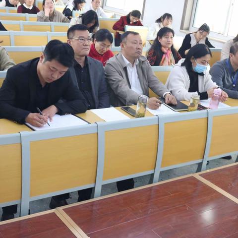 【品质北辛 精美北坛】互通教育智慧  共助学校发展——北辛街道北坛小学举行级部主任、教研组长论坛