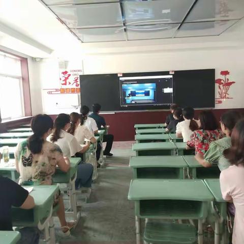 学习新课标，践行新理念——北坛小学参加山东省落实义务教育课程方案和课程标准（2022年版）培训活动