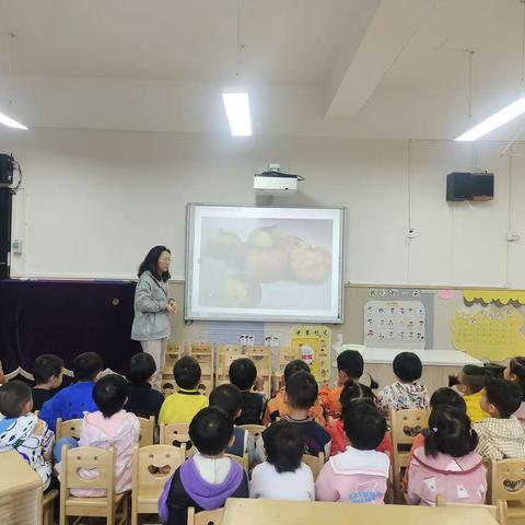 小二班“同心同行育新苗”一日活动部分分享。