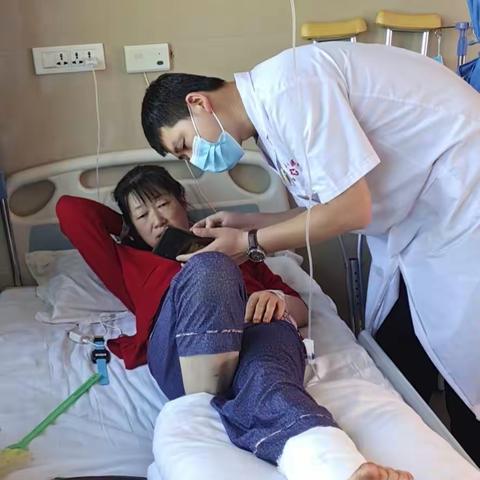 8月27日长武郭景存医院为住院病人激活医保电子凭证