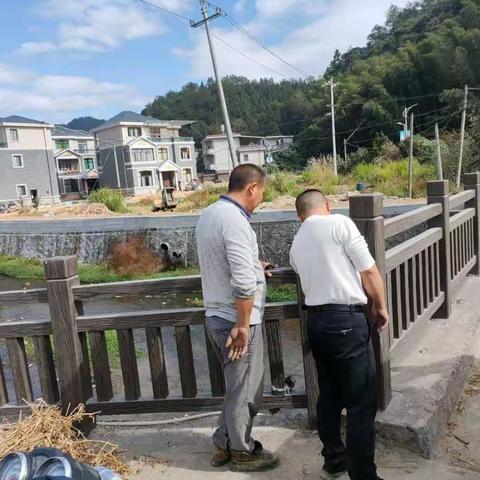 田源乡河长办开展节前河道巡查专项督导行动