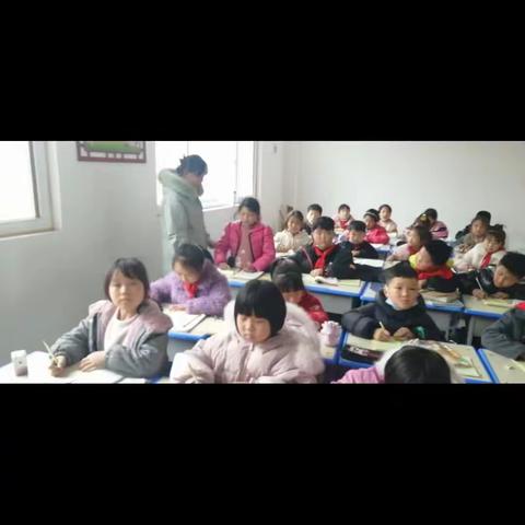 书香校园，我们在行动-漯河市召陵区万金镇实验小学古诗词背诵活动