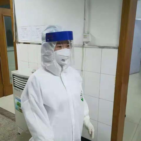 投身疫情防控，书无悔青春