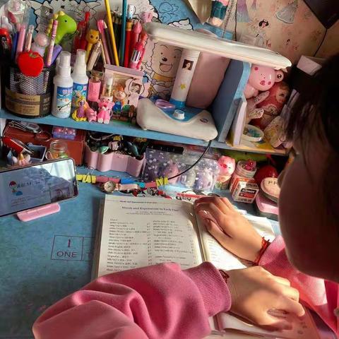 离校不离教，停课不停学—七年级二班空中课堂督学展示