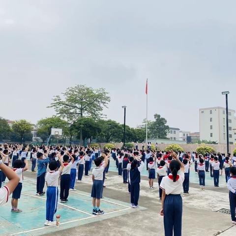 “疫”路有爱,心向阳光-----益隆小学第十五届心理健康教育活动月启动仪式