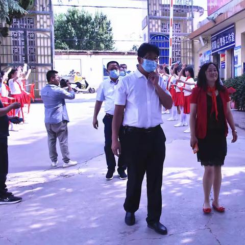 少年负壮气     奋烈自有时——教师进修学校附属小学“少年当自强”庆六.一活动