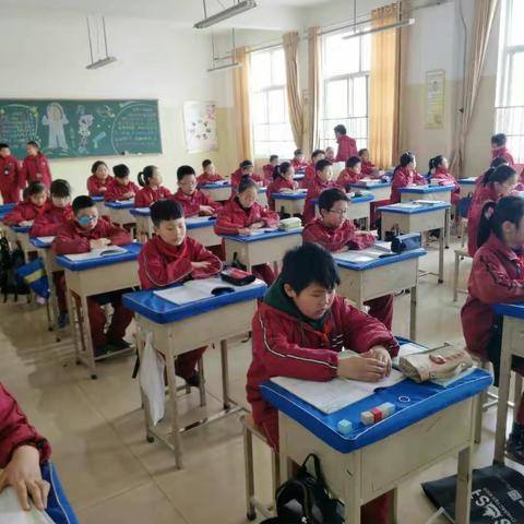 五年级春季第一次消防演练