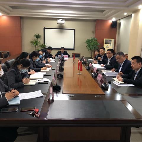 西城支行召开行务会传达省行市行存款调度会会议精神