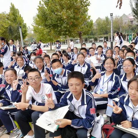 健体魄 炼品格    同奋进 展风采——2019级25班运动会精彩瞬间