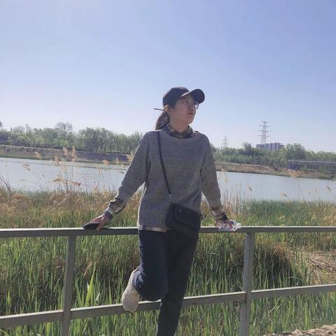 做有情怀的老师  做有温度的教育——卢梦飞老师