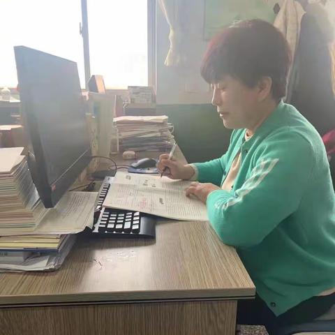 杏坛春秋三十载  春风化雨谱真情——王胜芹老师