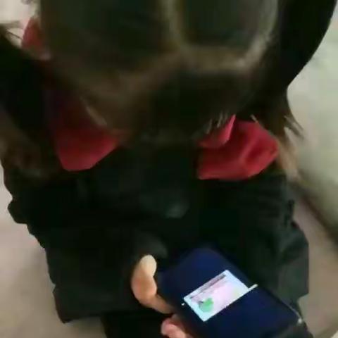 西关学校附属幼儿园苗苗三班停课不停学坚持学习中