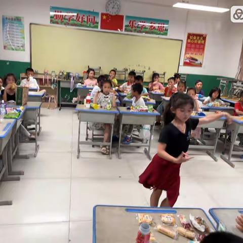 挥别一年级，相逢二年级