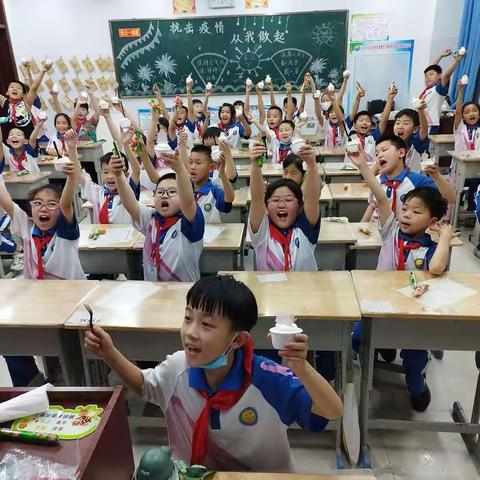 特殊的六一儿童节——3.5班