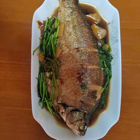 久吃不厌红烧鱼