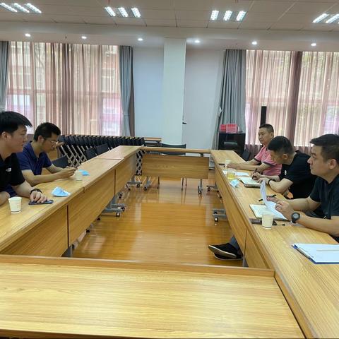 保障科联合开发科对配建公租房项目开发商进行约谈