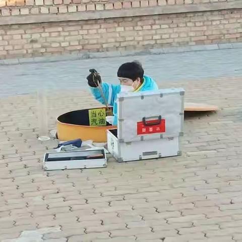 奇台片区碧流河加油站落实成品油非油质量工作