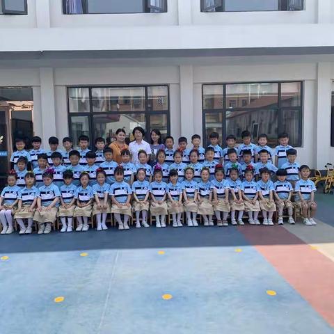 感恩相遇  共同成长