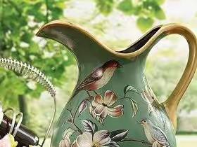 我最喜欢的这只花瓶