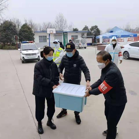 疫情面前显担当，非常时期显大爱