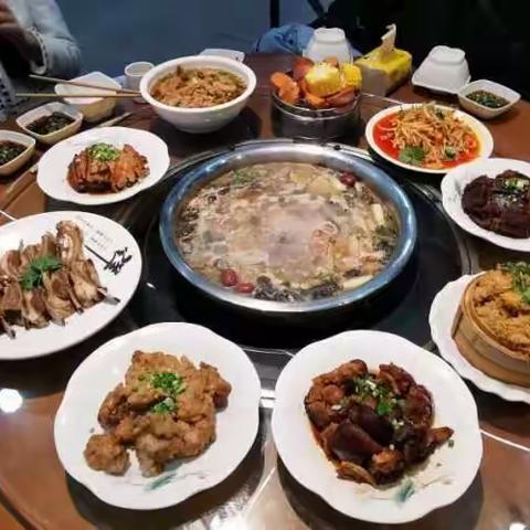 南充：正宗的贵州水城羊肉汤锅