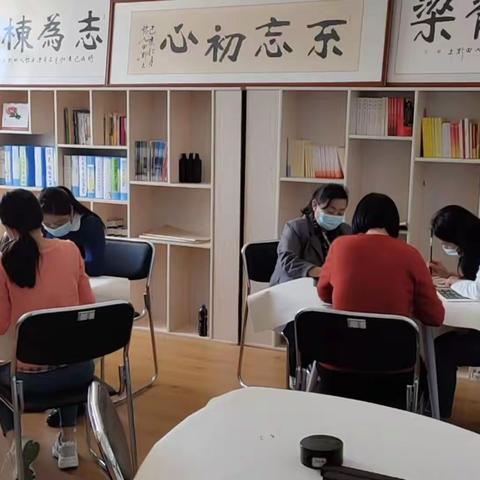 “弘扬传统、翰墨飘香、书写精彩、放飞自我”-中梁小学师生书法展示活动