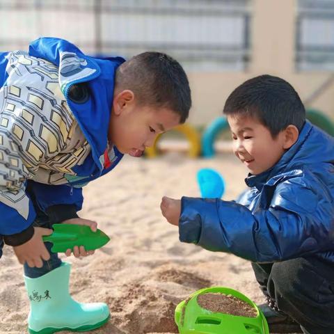 芝麻墩街道李公河社区幼儿园之沙池区之乐