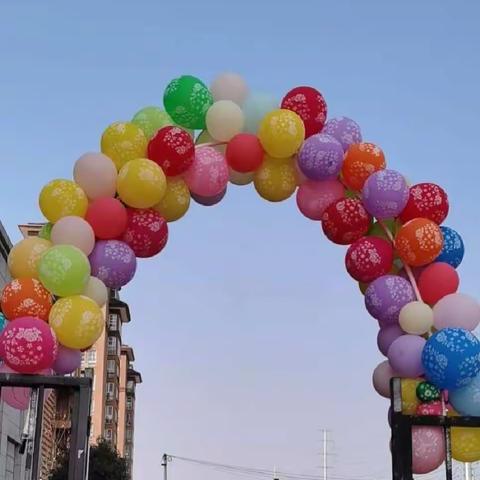 生日“童”聚，快乐共享——祥和幼儿园生日会