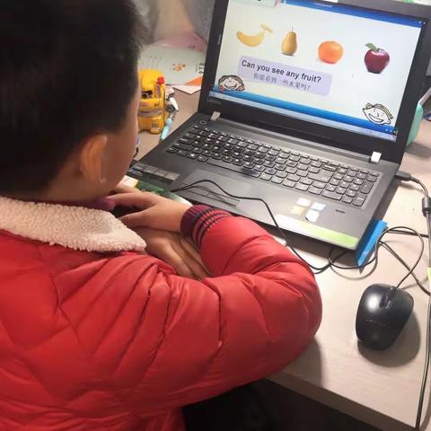 Read English harvest happiness一镇江市丁卯中心小学东校区三年级英语课外阅读交流