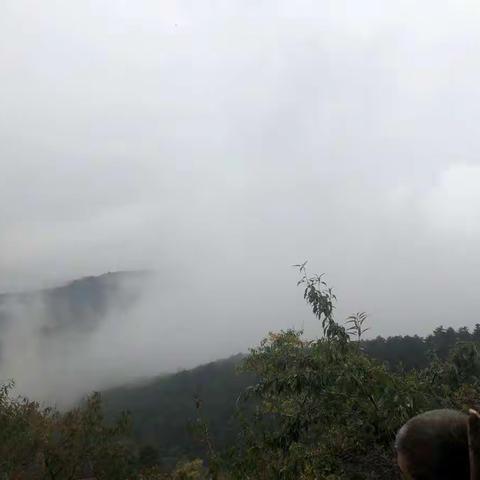 【附中学子这样过国庆】我在陀螺山过国庆，古人类的智慧——忻州师院附中初一9班2022年国庆假期实践活动小记。