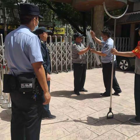 中山门派出所来我校进行安全检查