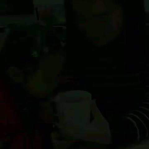 活动第三天：给妈妈倒一杯贴心的茶