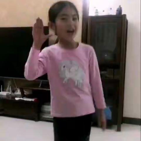 创新设计、寓教于乐，让孩子们在笑声中学好英语