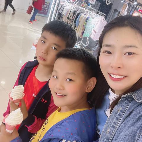 当老师的 不期望能改变孩子的一生 只希望经手的孩子不受伤害 能有一点点进步——班主任工作反思
