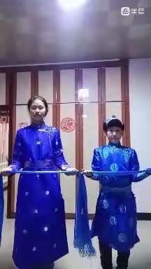 祝老师新年快乐