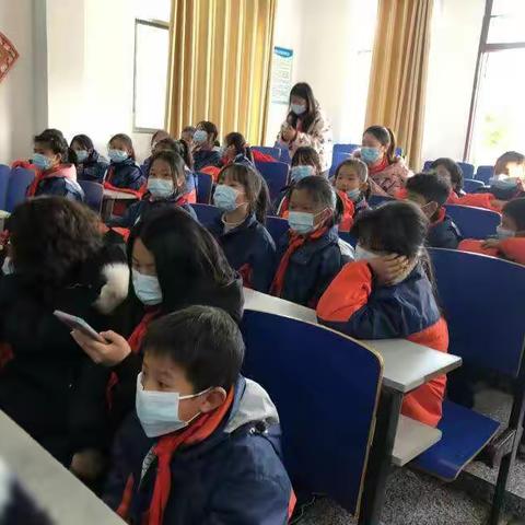 逐梦红领巾 争章好少年——高家中心小学举行“红领巾奖章”颁奖仪式