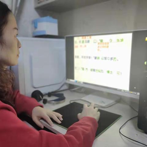 四师二中中学语文教研组听评课研讨交流