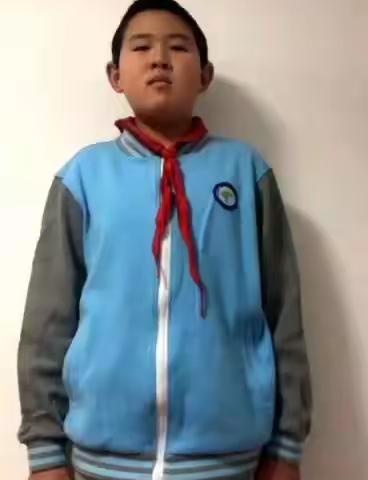 《爱我中华》 朗读者：五三班  陈文轩