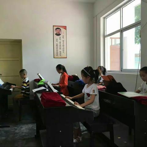 陇县西溪音乐学校暑期火热报名中（副本）