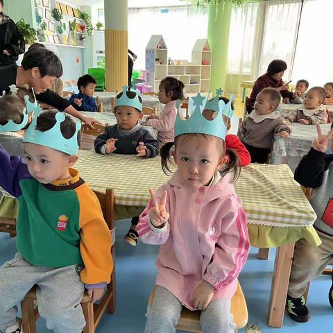 哈奇幼幼园十一月、十二月生日会